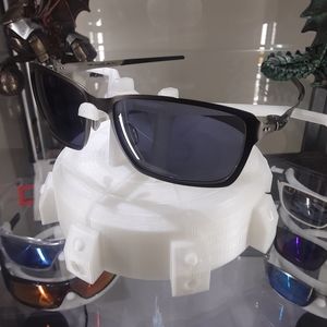 AUTHENTIC Oakley Tincan Sunglasses